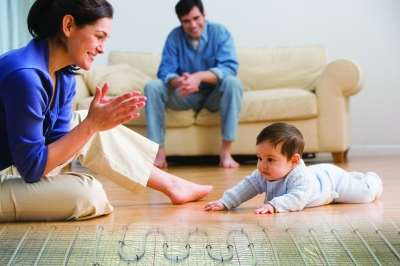 瑞馬燃?xì)獗趻鞝t，壁掛爐采暖，燃?xì)馊∨趻鞝t