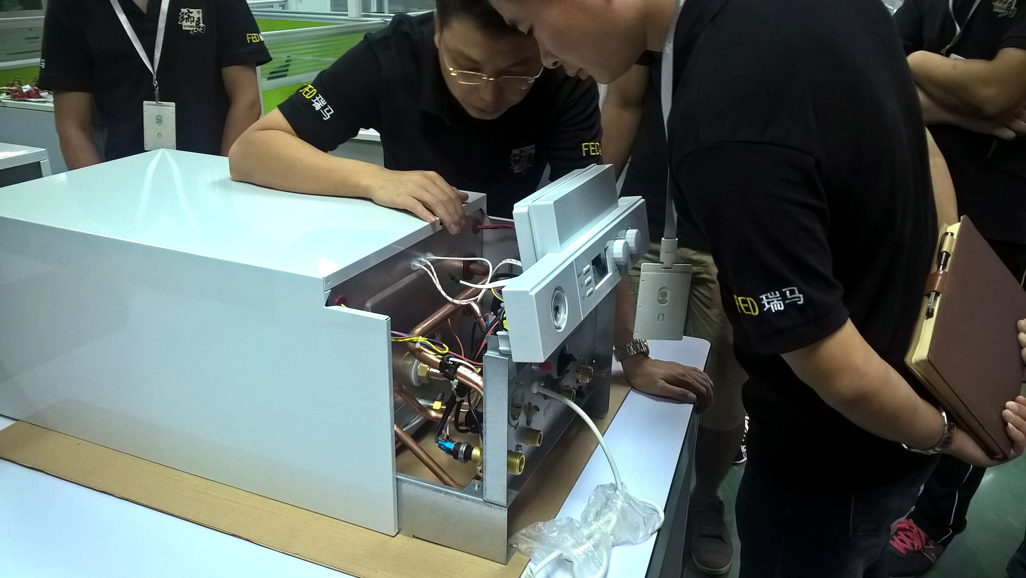 瑞馬壁掛爐召開(kāi)新產(chǎn)品VM-A1、VM-A2測(cè)評(píng)會(huì)33