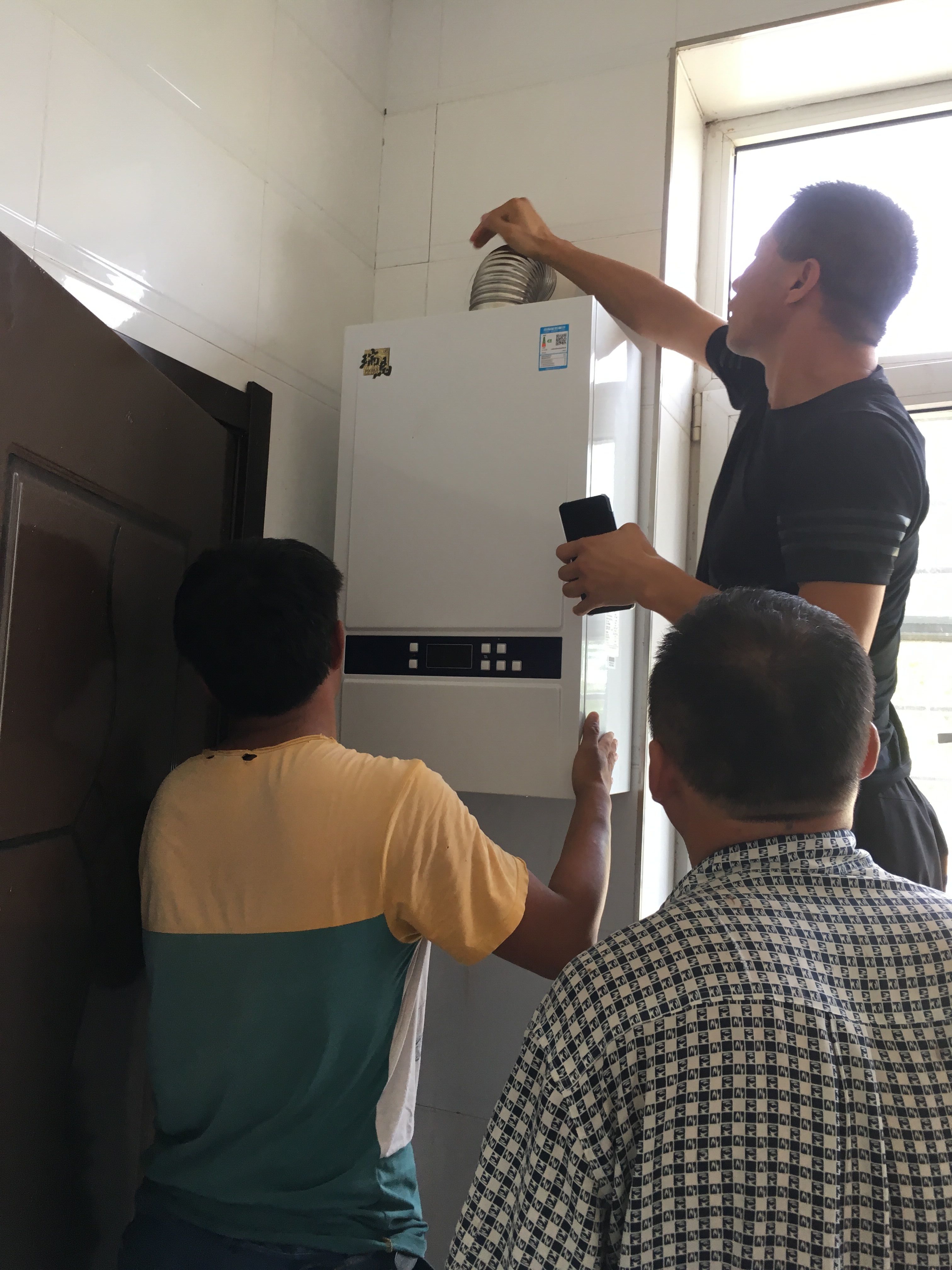 家用燃?xì)獠膳癄t的零部件名稱、結(jié)構(gòu)、原理（下）