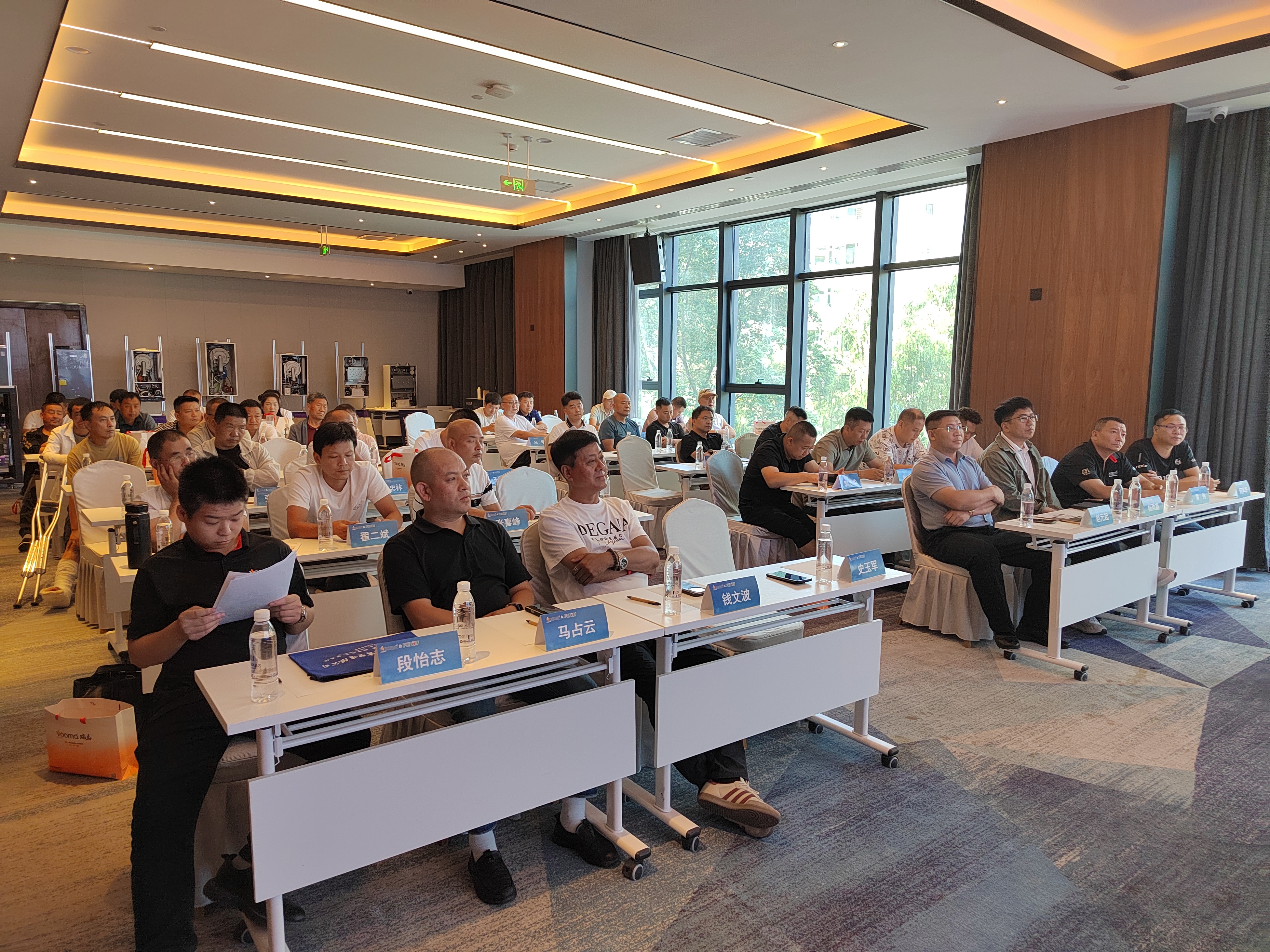 FED重拳出擊甘青！這場(chǎng)交流會(huì)，藏著供暖市場(chǎng)的什么&ldquo;王炸&rdquo;？